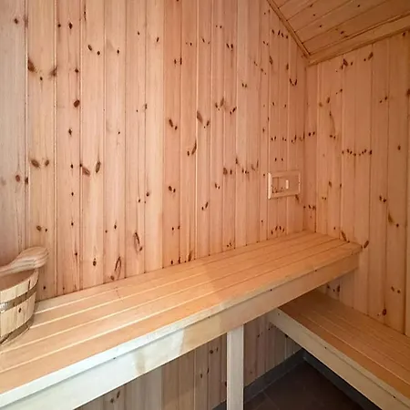 Skandinavisches Mit Sauna In * באד בוונסן
